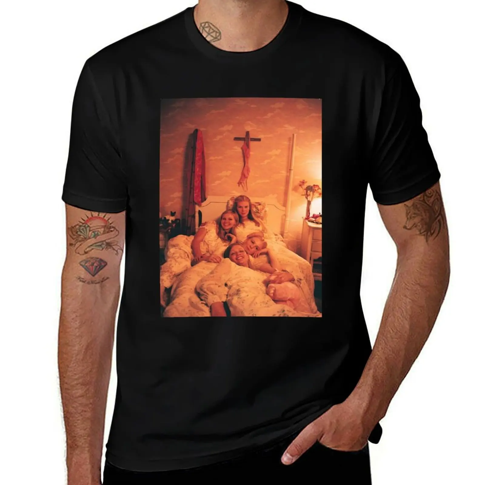 Gift For Men The Virgin Suicides Vintage Retro T-Shirt Fashion Simple Casual Tee Shirt T-Shirt