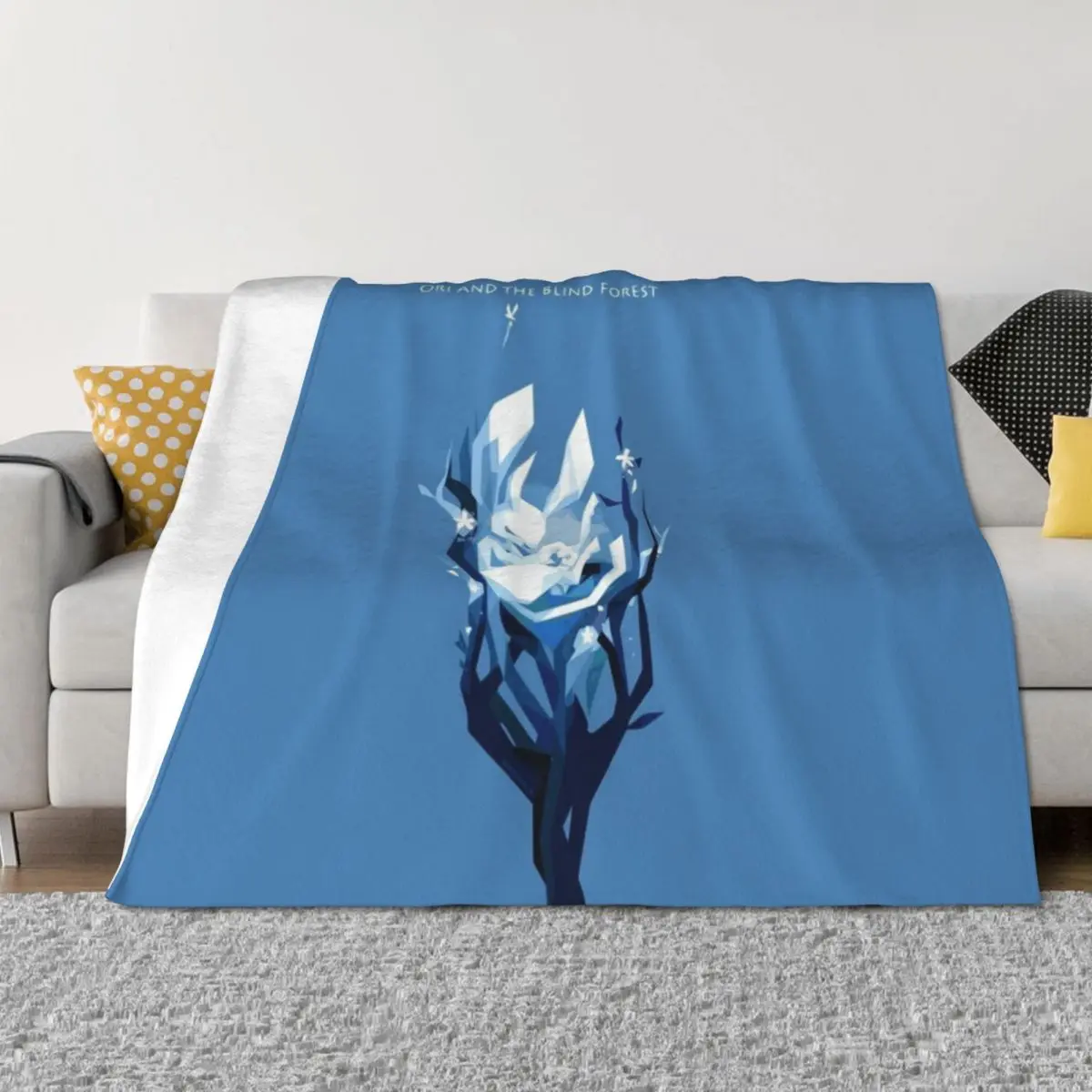 

Ori Sleeping - Ori and the Will of Wisps - In The Blind Forest Throw Blanket Thins Tourist Travel decorative Blankets