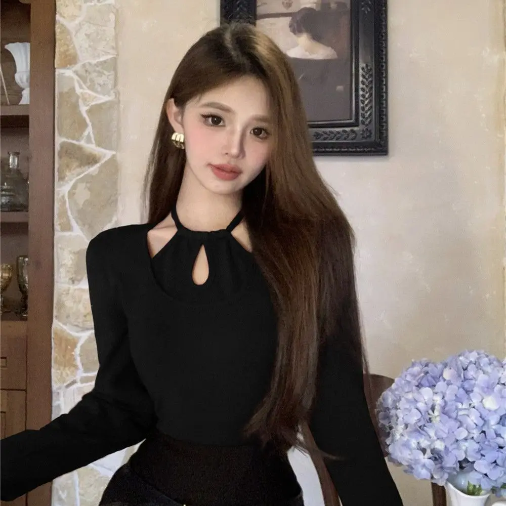 Hollow Out Design Fake Two Piece Neck Hanging Long Sleeved T-shirt for Women\'s New Style Temperament Sexy and Western-style Slim