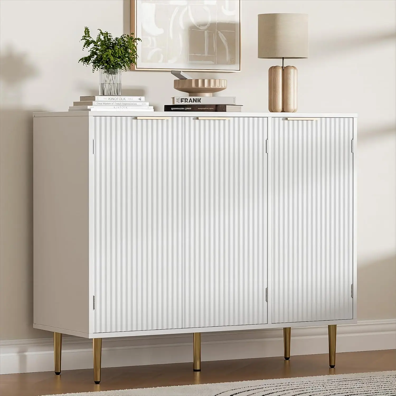 Geriffeltes Sideboard-Buffet mit 3 Türen, moderner weißer Schrank mit verstellbaren Regalen, Stauraum für Küche und Wohnzimmer