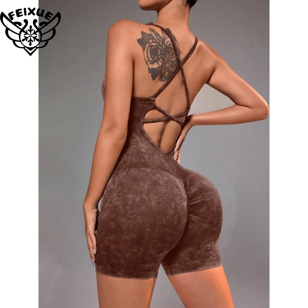 بدلة رياضية لعام 2025 بدلة رياضية للنساء للصالة الرياضية واللياقة البدنية بدلة رياضية صيفية بدون ظهر ملابس رياضية أحمر أزرق وردي أخضر