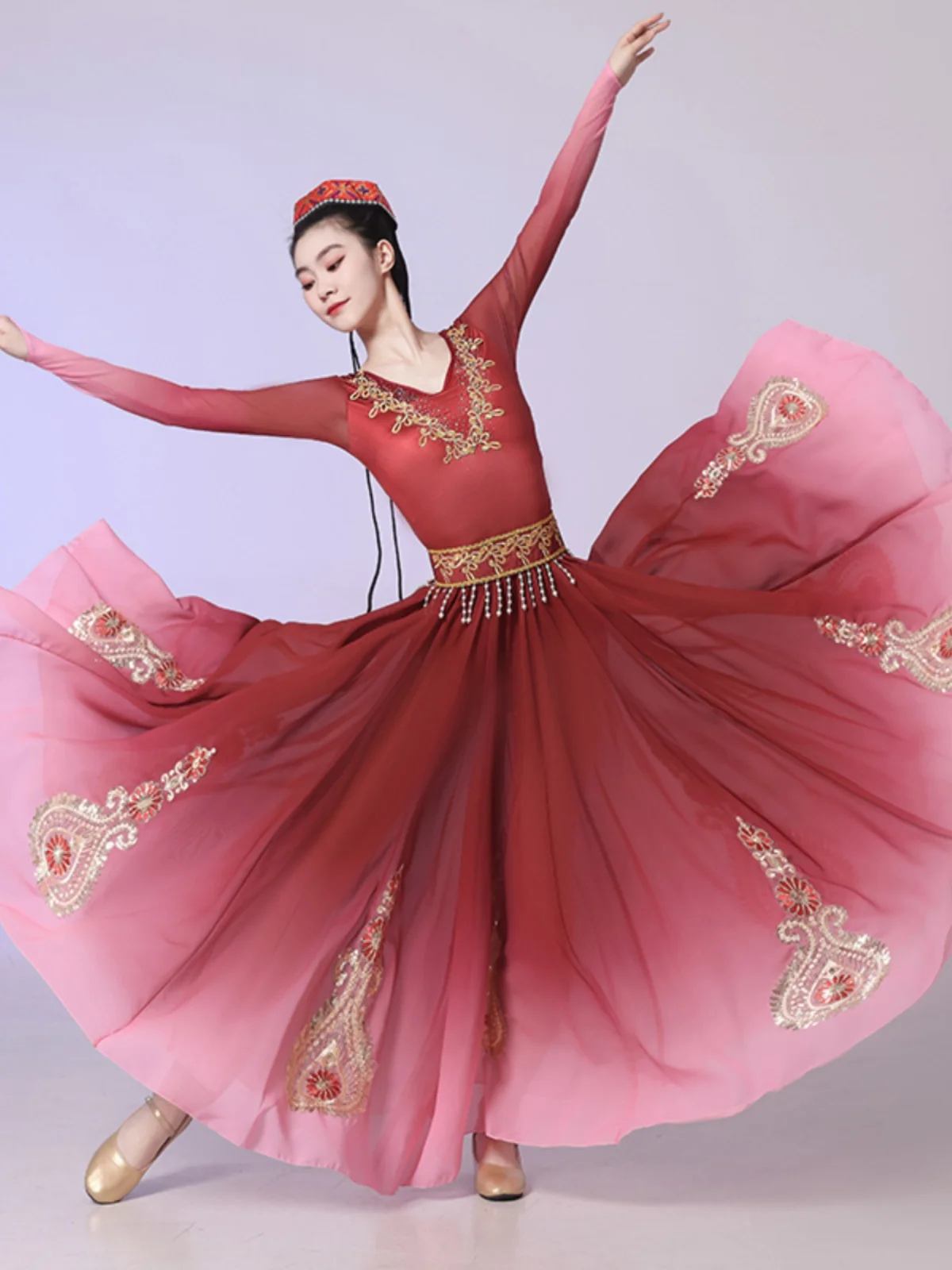 Costumes de spectacle de danse du Xinjiang pour femmes, robe folklorique ouïghoure de la minorité ethnique, jupe de scène de pratique nationale mongole et tibétaine