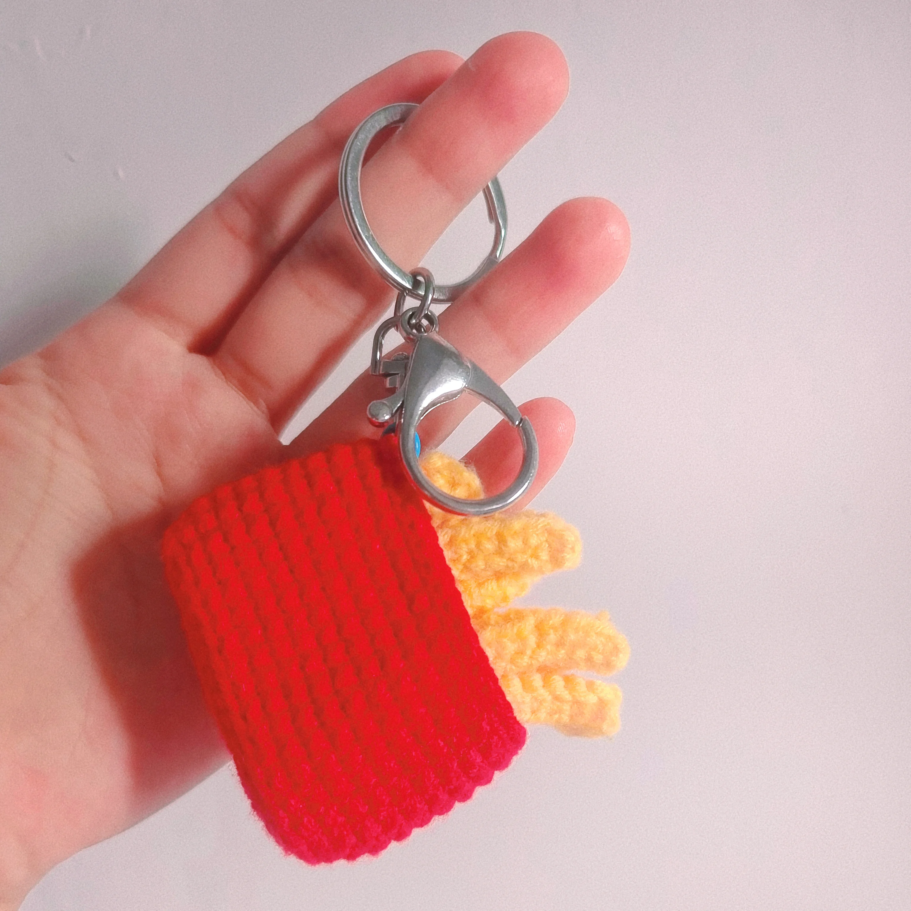 Finished French fries hamburgers pure handmade simulation pendants creative yarn weaving small pendants weaving car keychain pen