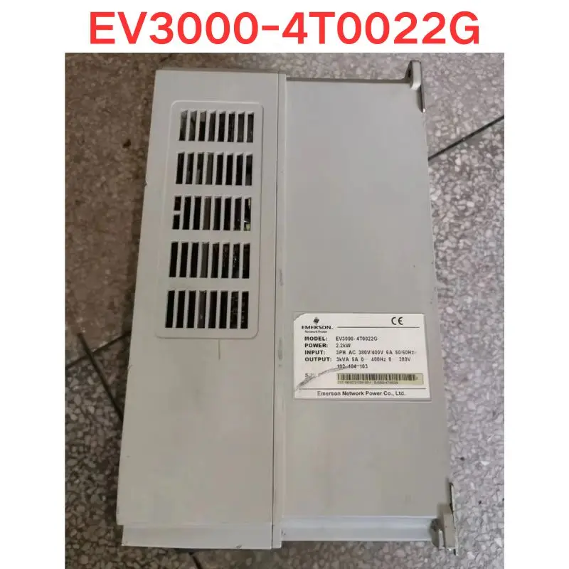 Convertidores de frecuencia de EV3000-4T0022G Emerson usados, 2,2 kW, prueba funcional OK