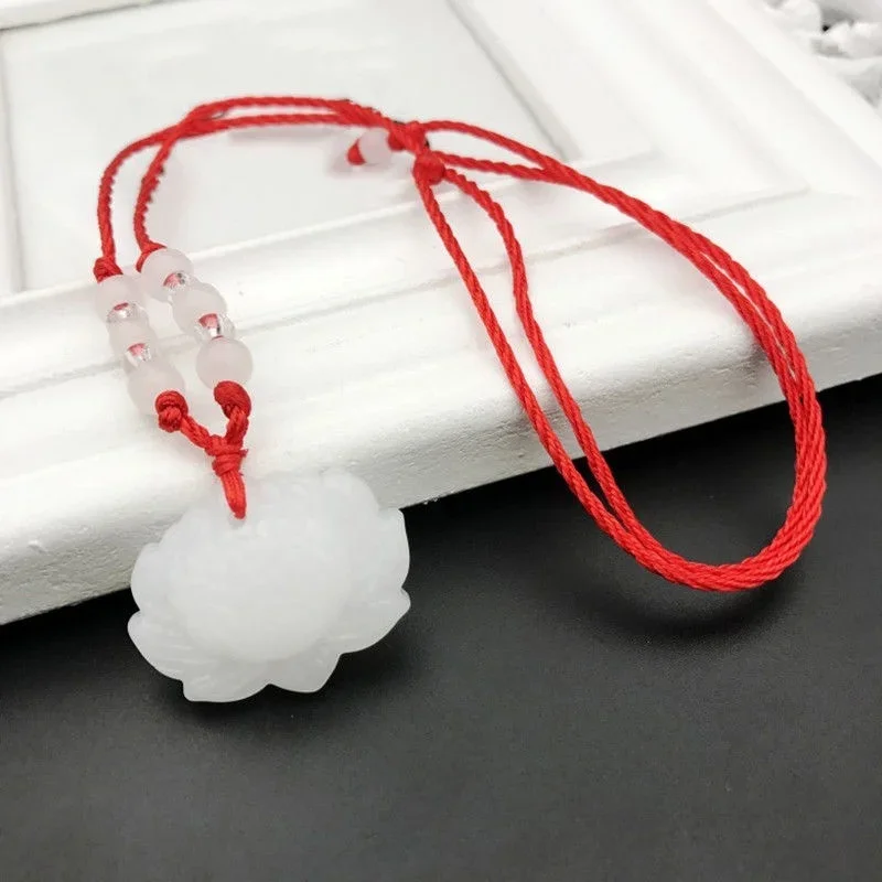 Real Jade Lotus Pendant Necklace Natural Jewelry Carved Amulet Accessories Charm Gemstone Designer Vintage Lucky Gifts for Women
