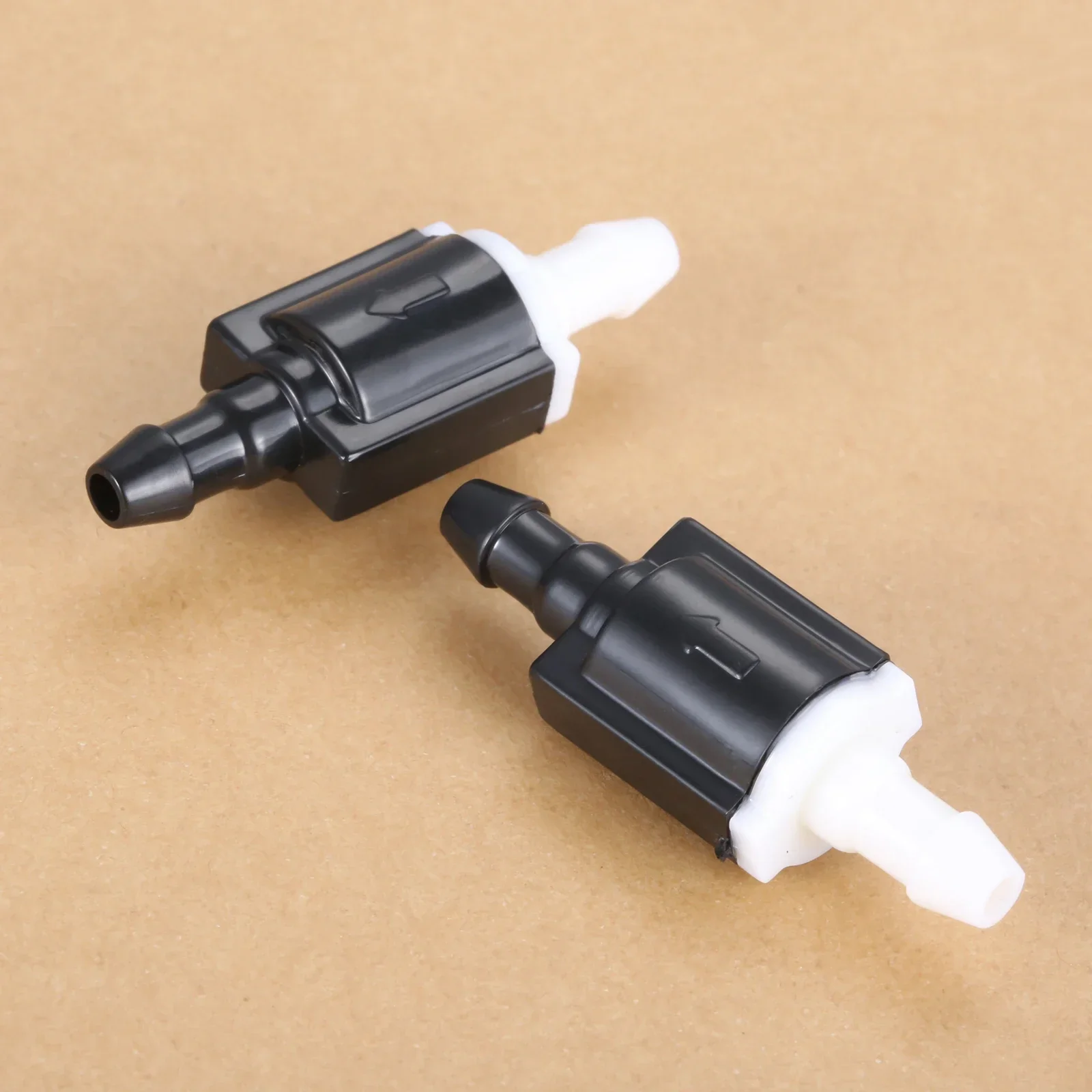 2 sztuki plastikowych spryskiwaczy wycieraczek Wymień zawór zwrotny 85321-26020 dla Toyota Highlander 2001-2007 Lexus IS250 IS350 2006-2015