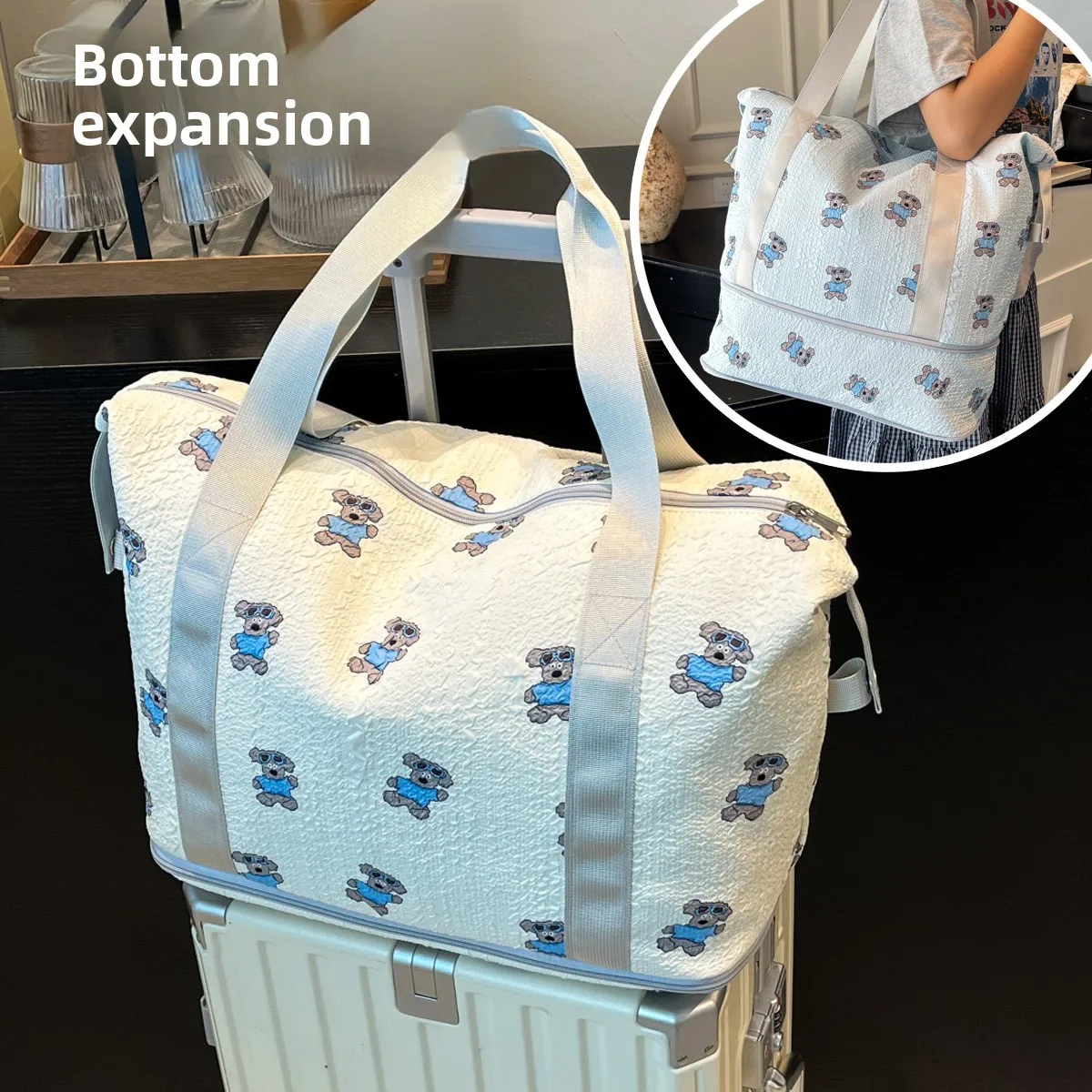 

Lightweight Large Capacity Travel Bag for Women Short Trip Handheld Bag Pregnancy Maternity Luggage Storage Bag Cartoon Style...