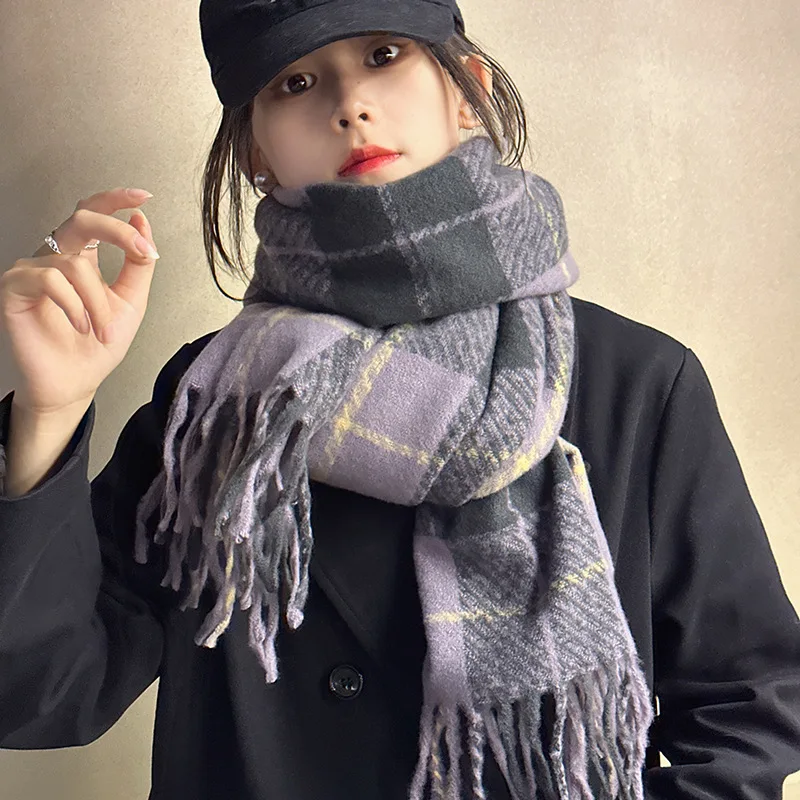 The Purple Plaid Scarf Is Versatile, High-quality, and The Scarf Is Warm and Thickened in Winter