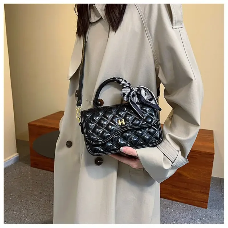 2025 New Arrival! Women's Diamond Quilted Bag - Small Crossbody/Shoulder Purse, Lightweight & Stylish