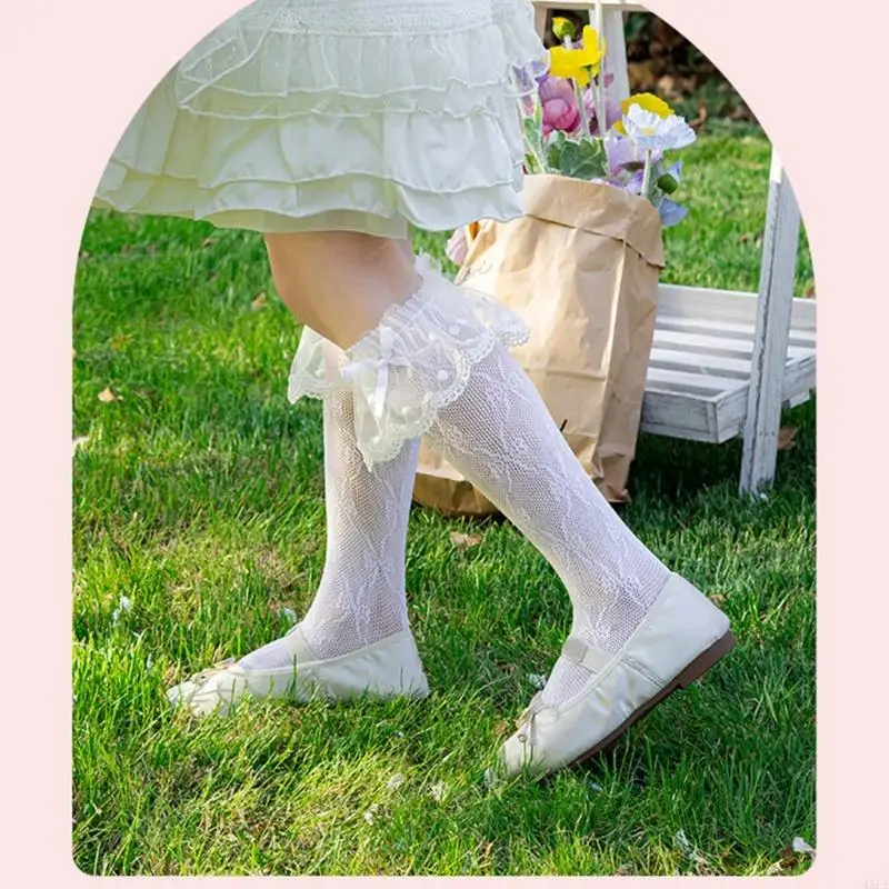 

Children's Sweet Socks Calf Length Socks with Bowknot and Lace Accents Breathable Fabric Piled Up Socks Stackable