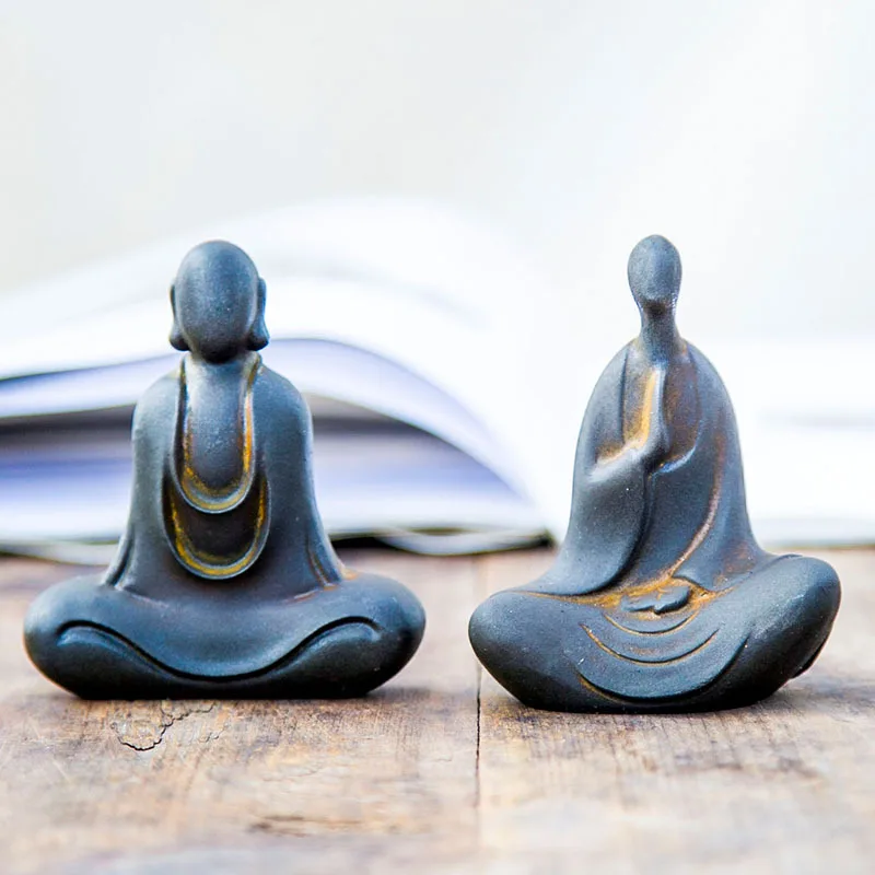 Chinese Retro Faceless Buddha Statue Mini Buddha Figure Home Living Room Office Table Zen Meditation Ornament Garden Decoration