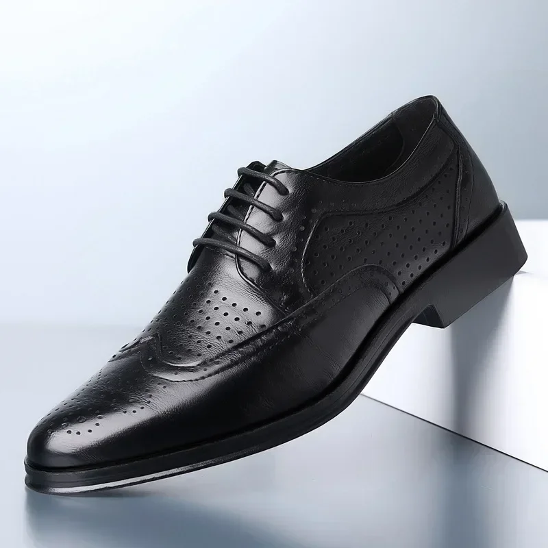 Casual Men Shoes Retro Brogue Shoe Non-slip Business Men Leather Shoe Breathable Lace-up Male Dress Footwear Comfortable Oxfords