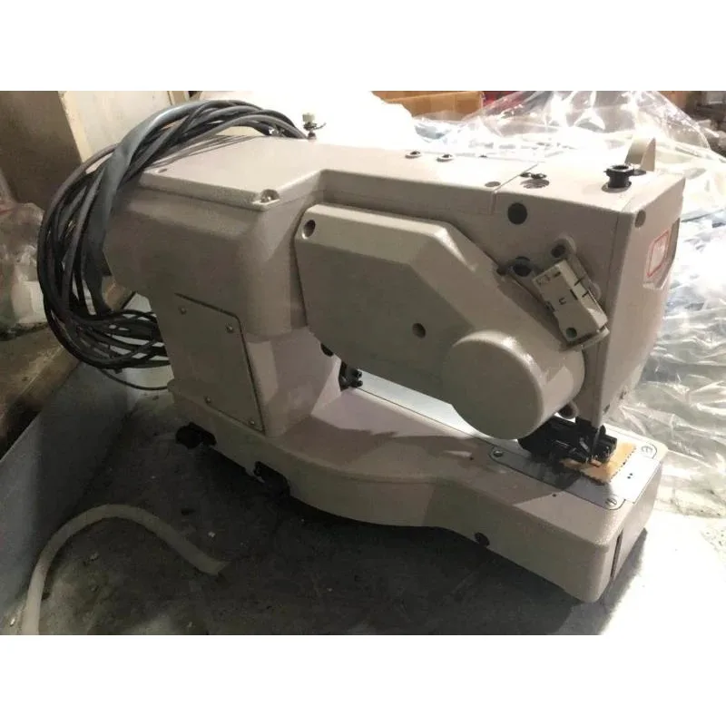 DT 1790 Direct Drive Computerized Straight Button Holing Sewing Machine Industrial For Garment Price