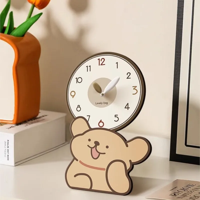 MOMO Puppy Decorative Creative Clock Ornament Living Room Clock Pendulum Desktop Seat Clock Cream Wind Desktop Table Clock