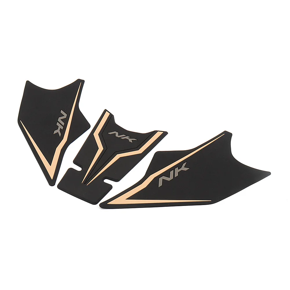 For the gas tank protection pad sticker for the new Chunfeng CFMOTO 800NK motorcycle. A beautiful sticker for the fuel tank.