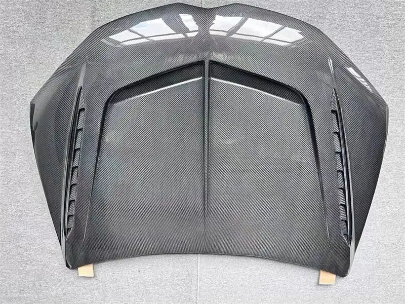 

Высококачественный сухой капот из углеродного волокна и капот 2023, для бампера Lamborghini URUS S, лучший стиль, новый состояние