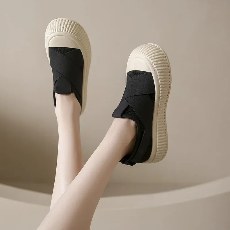 2024 baru sepatu Sneakers wanita Non-slip sepatu Platform sepatu kasual wanita karet sejuk sepatu Slip-on sepatu wanita tahan aus Tenis