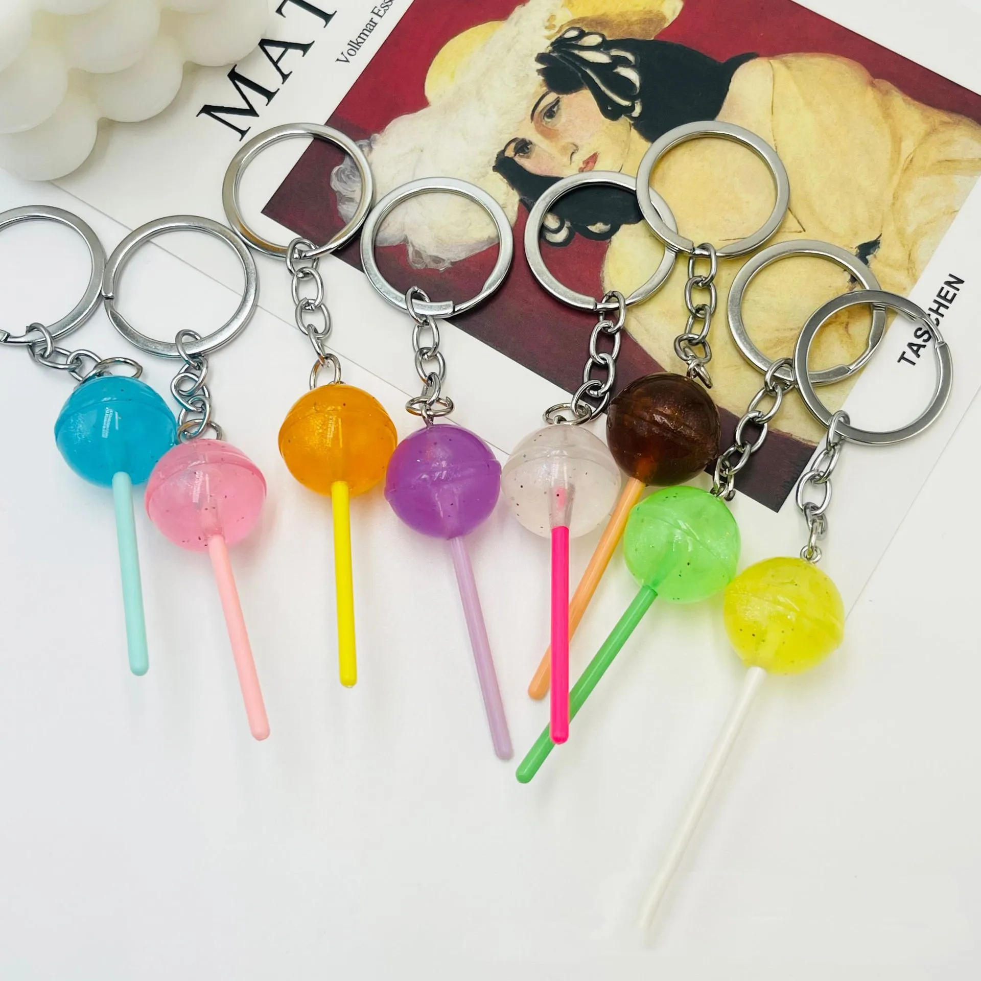 1PCS Simulation lollipop keychain transparent luminous resin accessories candy bag ornaments creative gifts spot. Random color