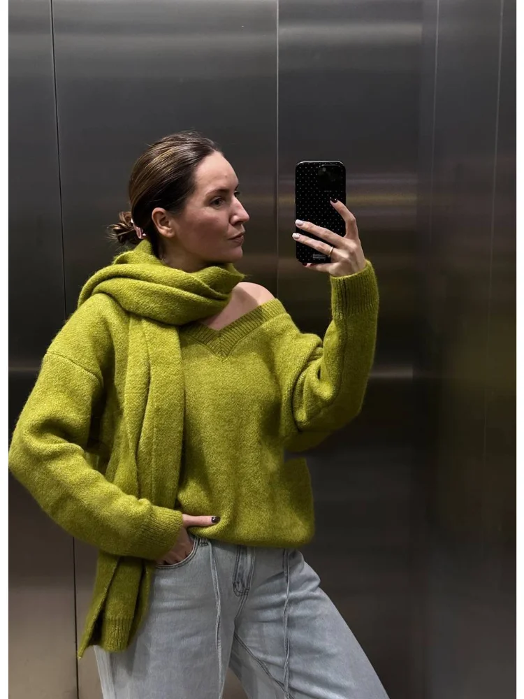 

New Soft Loose V Neck Knitted Sweaters Women Winter Solid Female Pullovers & Scarf Warm Basic Knitwear JumperFemale Casual Thick