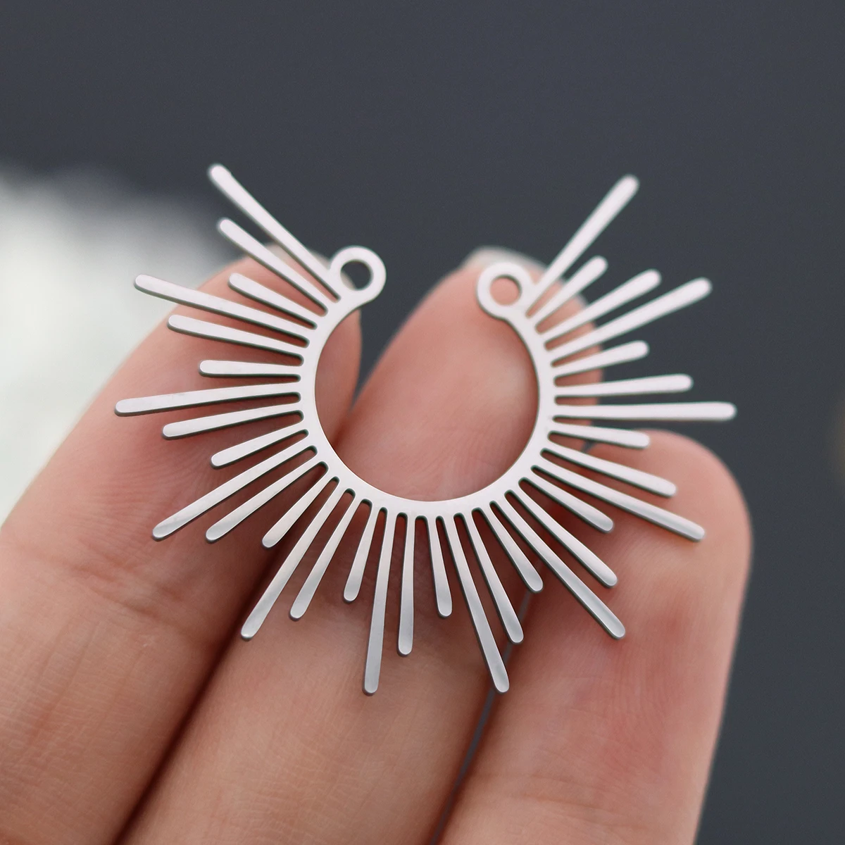 Half Sunbeam Sunburst Encantos para Fazer Jóias, Pingente Celestial, Brincos DIY, Chaveiro Artesanato Acessórios, 3Pcs