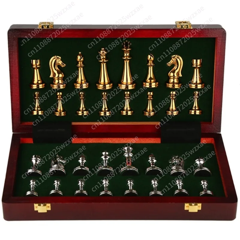 Chess high-end gift box metal pieces wooden board retro European ornaments