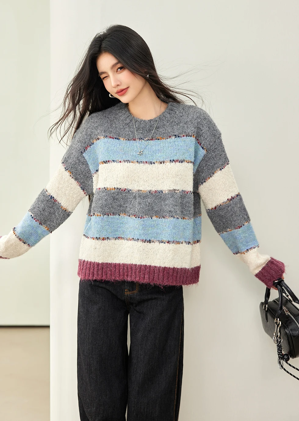 2024 New Autumn Winter Women Loose Pullover Sweater High Quality Fashion Mixed Color Striped Knitted Sweater 2 Colors