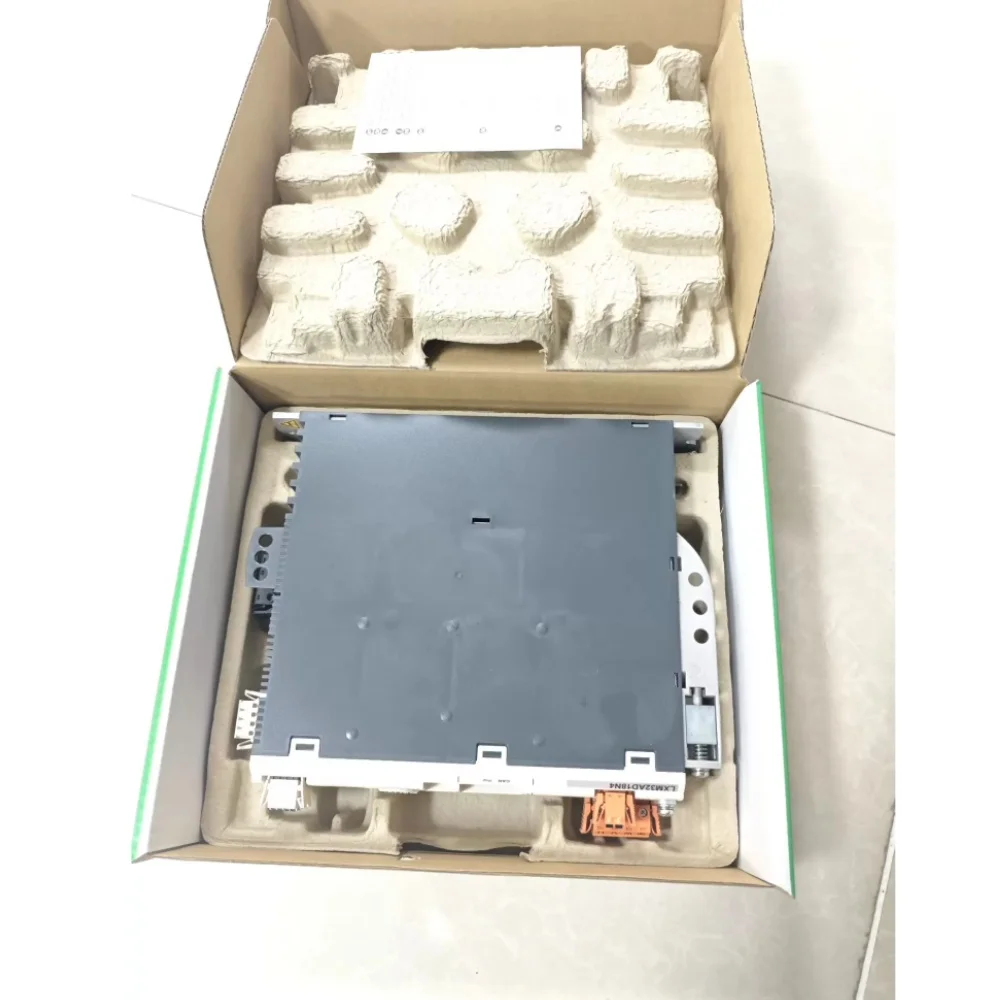 新品純正製品迅速発送サーボドライブサーボモジュール周波数変換器lxm32md30n4-bmh1403p17f2a-xs612b1nal2