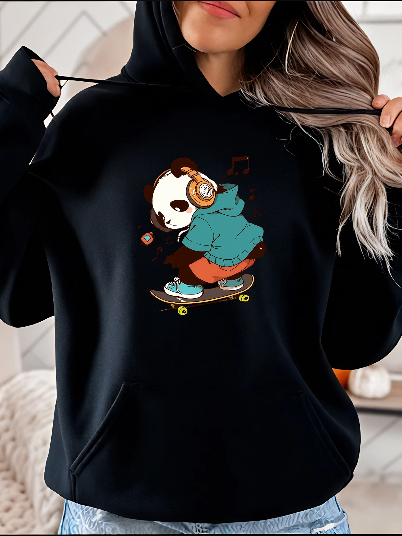 

Толстовка с принтом панды для скейтбординга, повседневная уличная одежда, дизайн, музыкальные ноты и наушники, графическая женская повседневная одежда