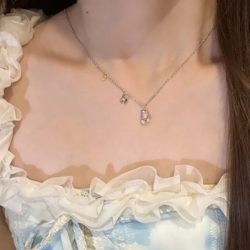 

Sweet Tulip Necklace Light Luxury Niche Collarbone Chain Fresh and Sweet Spring Travel Versatile Exquisite Temperament Necklace