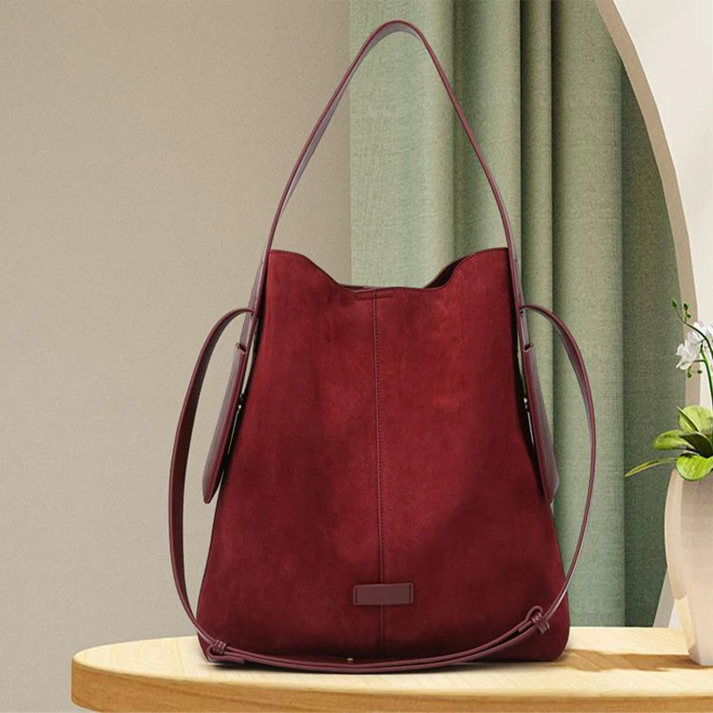 Sac à main marron en daim pour femmes, sacoche de grande capacité, fourre-tout vintage pour le travail et les déplacements initiés, 2025, E27