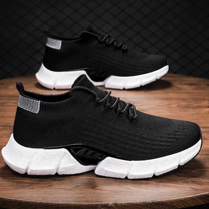 2023 New Fashion Men Running Shoes for Women Breathalbe Athletic Sports Jogging Shoes Cushioning Ultralight Training Sneakers