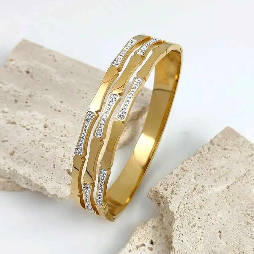 

Bone zircon stainless steel gold-plated ladies' bracelet 18k, sweat-proof and anti-fading versatile jewelry