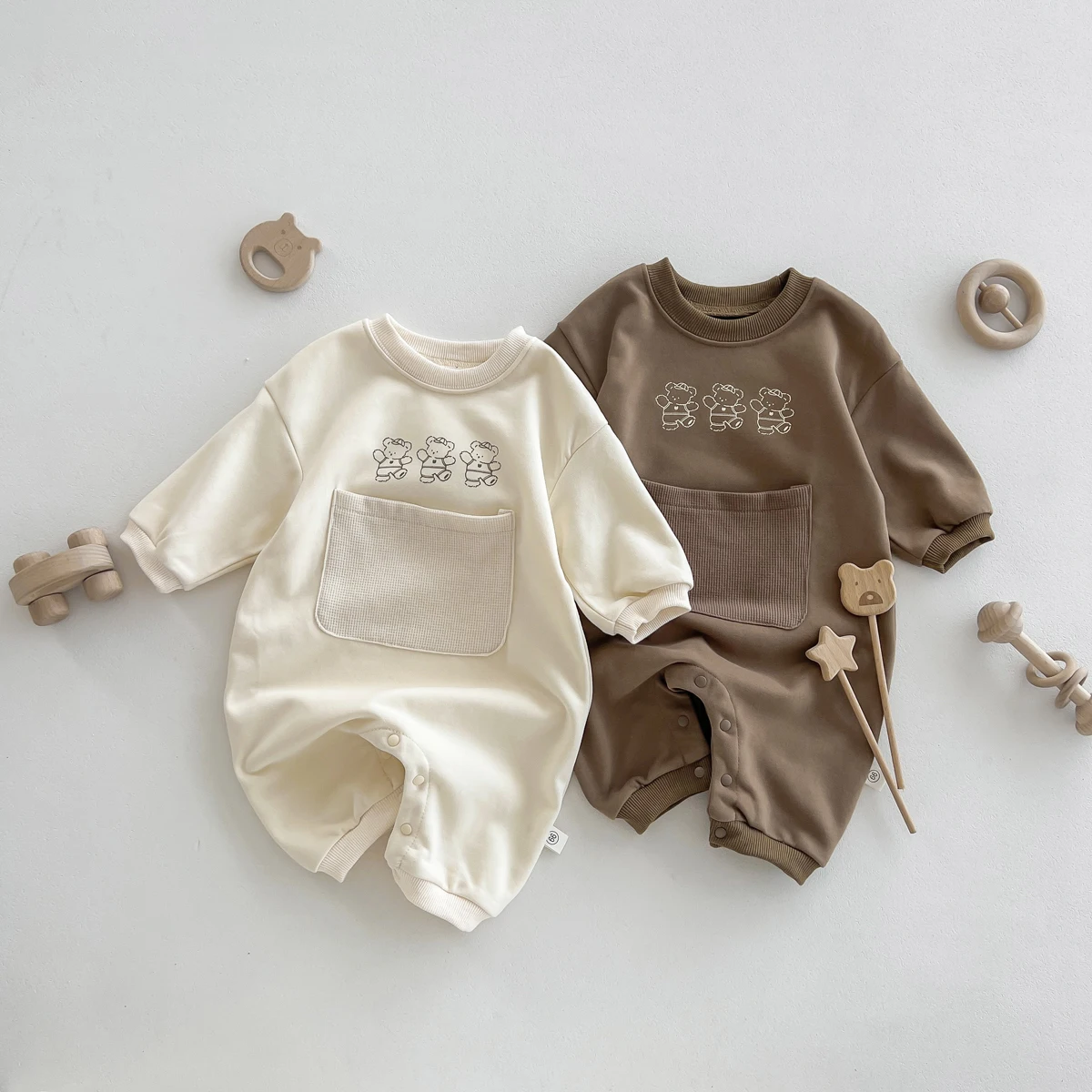 Autumn and winter Baby Romper Long Sleeve 2 Colors Little Bear Print Infant Boys Jumpsuit Baby Clothes  Cotton 0-24 Months