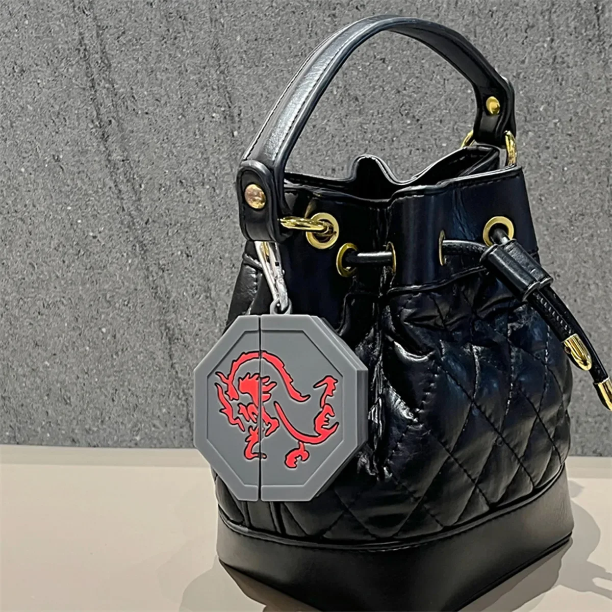 Etui na Sony WF-1000XM5 Cute Cartoon Cool smok talizman Jackie Chan przygody silikonowe etui ochronne z hakiem