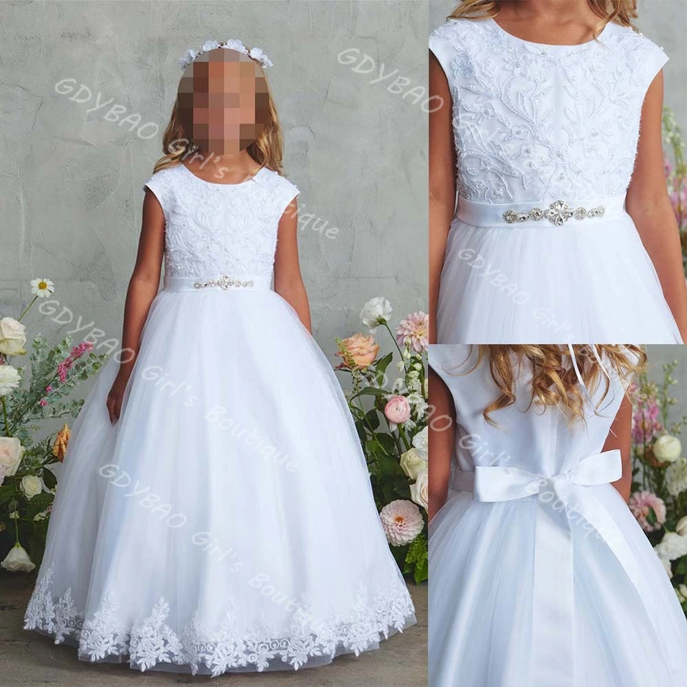 

White Flower Girl Dresses for Wedding Kids Lace Appliqued Tulle First Communion Dress with Crystal Sashes Customized Party Gown