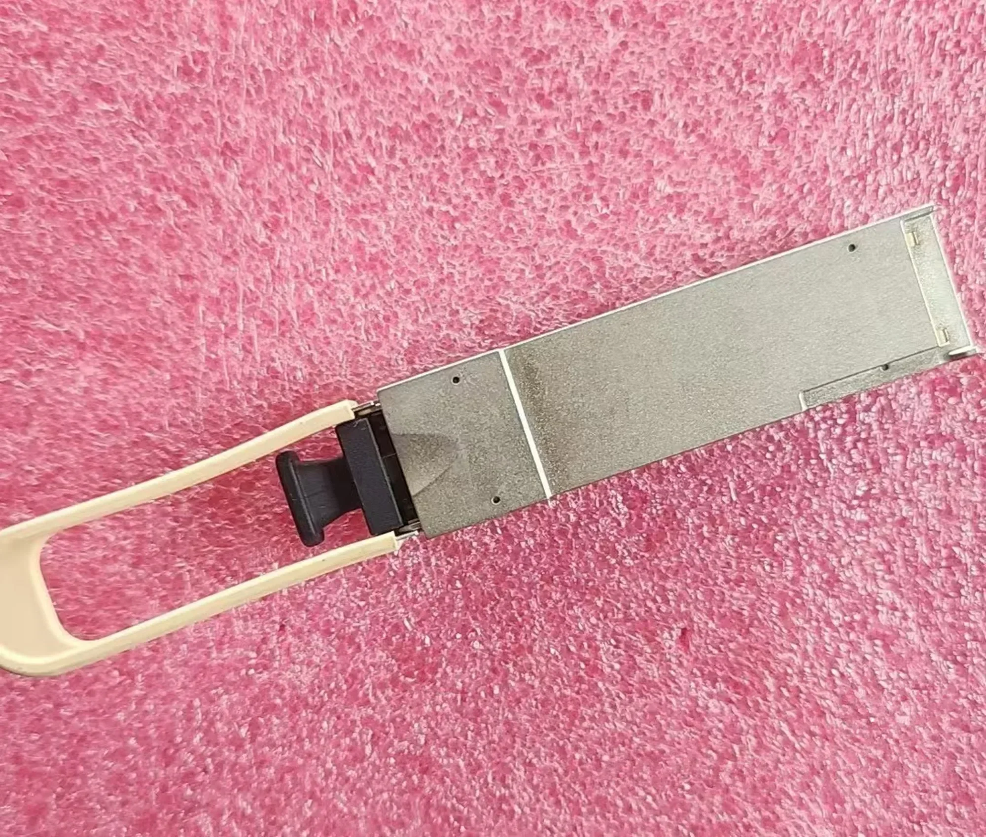 40G QSFP fiber module 34060662-001 FTL410QE3C-HU TR-QQ85S-N00 40G-850NM-0.15KM-MM-QSFP+/40G QSFP fiber transceiver