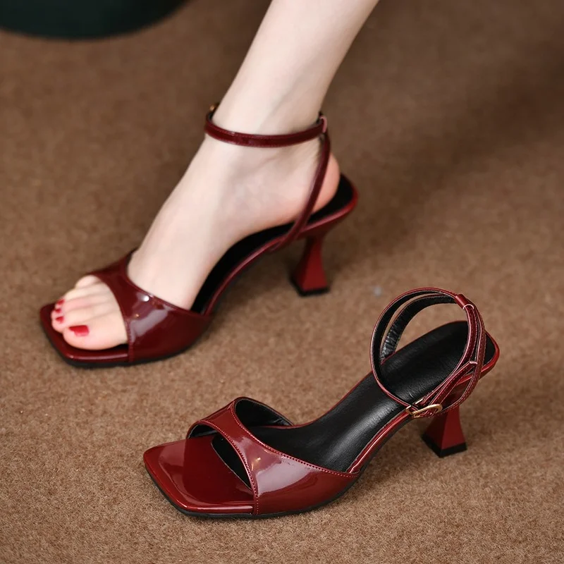 Mode Schuhe Stiletto Heels Schuhe für Frauen Sommer Frühling Weibliche Sandalen Mode Runde Kappe Damen High Heels Pumps Schuh