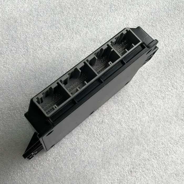 Dongfeng Kinland Flagship KX Body VECU Control Computer 3600010-C3355, Applicable to the Vehicle Electronic Control Unit of Dong