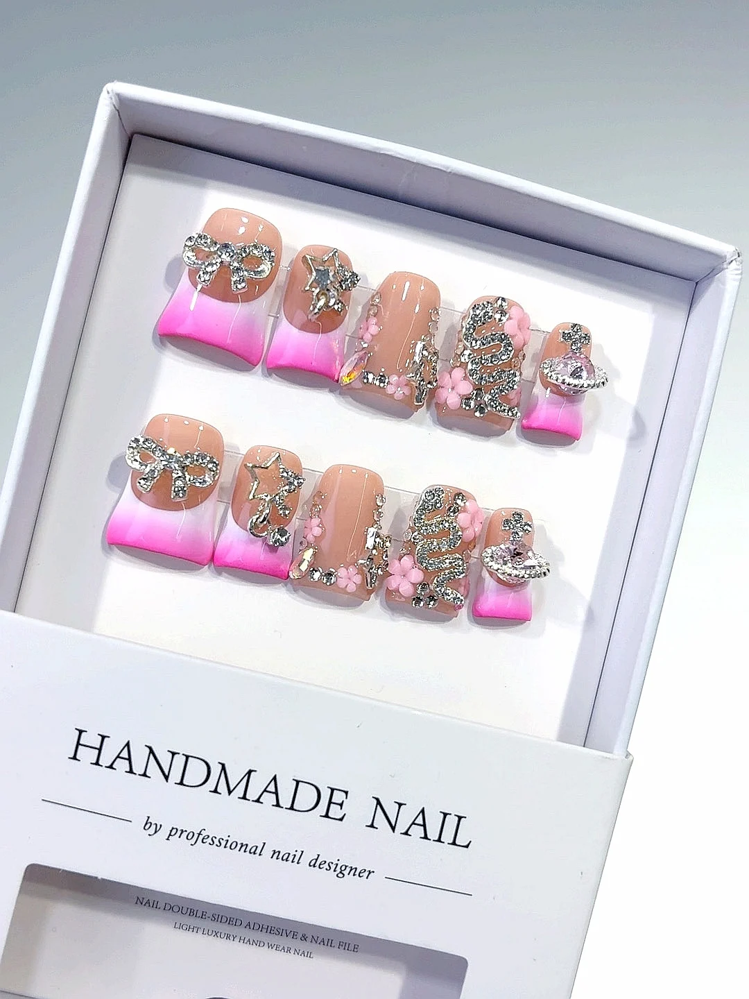 

Маленький змеиный бант во французском стиле, сладкий художественный модный дизайн ногтей (L230)