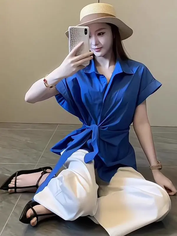 

Новая женская асимметричная рубашка 2025 года, синяя, в корейском стиле, повседневная, премиум-класса, летняя, уникальный дизайн, свободный крой, короткий рукав