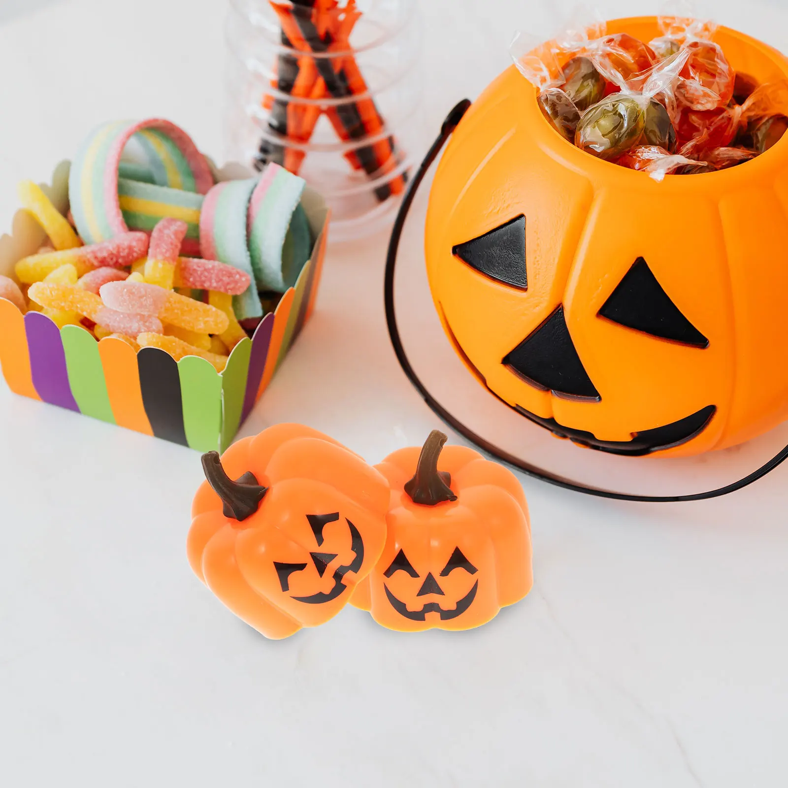 

6PCS Pumpkin Lamp LED Electronic Wax Plastic Halloween Light Festival Decoration Gift for Kids Relatives Party