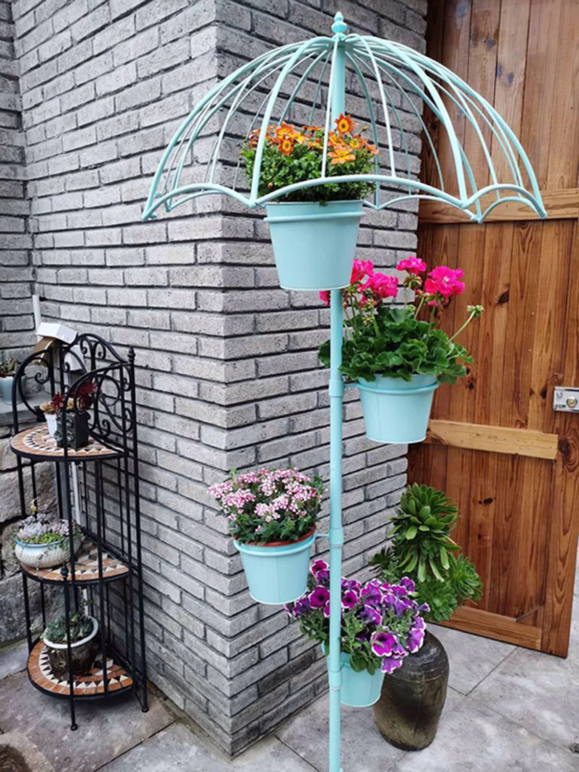 

American country umbrella flower stand flower shop clothing store balcony courtyard floor ornament retro wrought iron