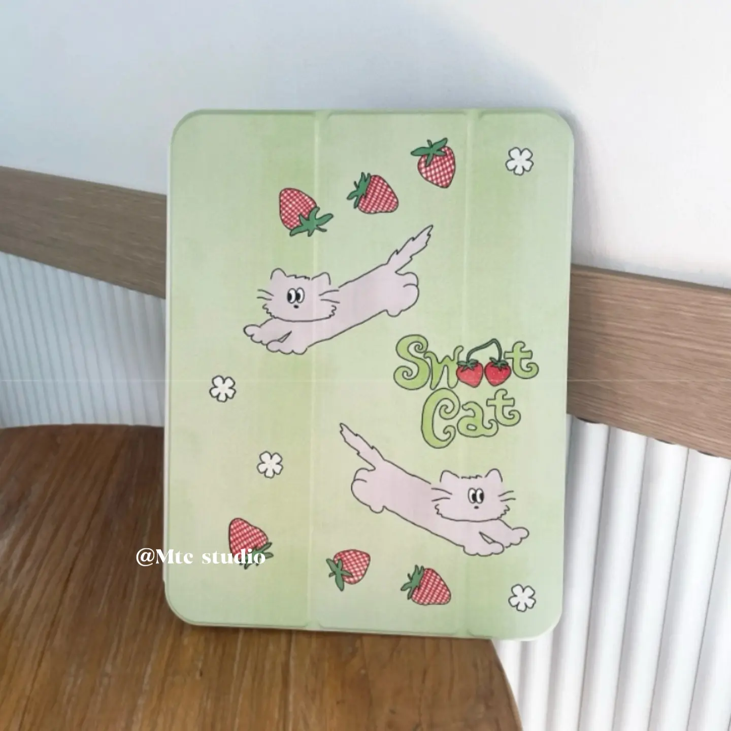 Sweet Kitten Pink Strawberry Y2K Tablet Case For iPad Pro 13in 11th M5 M4 12.9in A16 7/8/9/10th Air4/5/6/7 11in M2 M3 Mini Cover