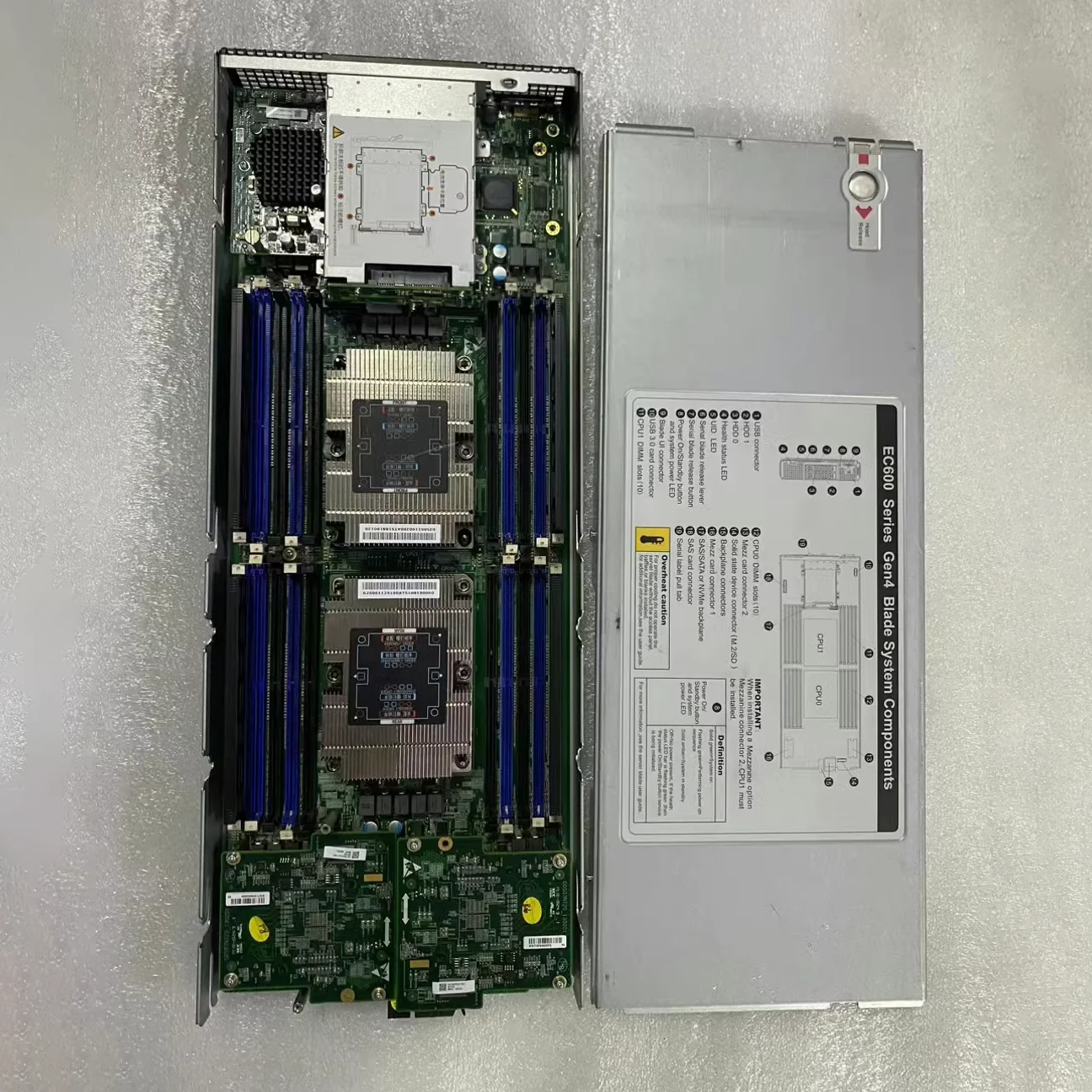 

Сервер с лезвиями двойной LGA3647 EC600G4