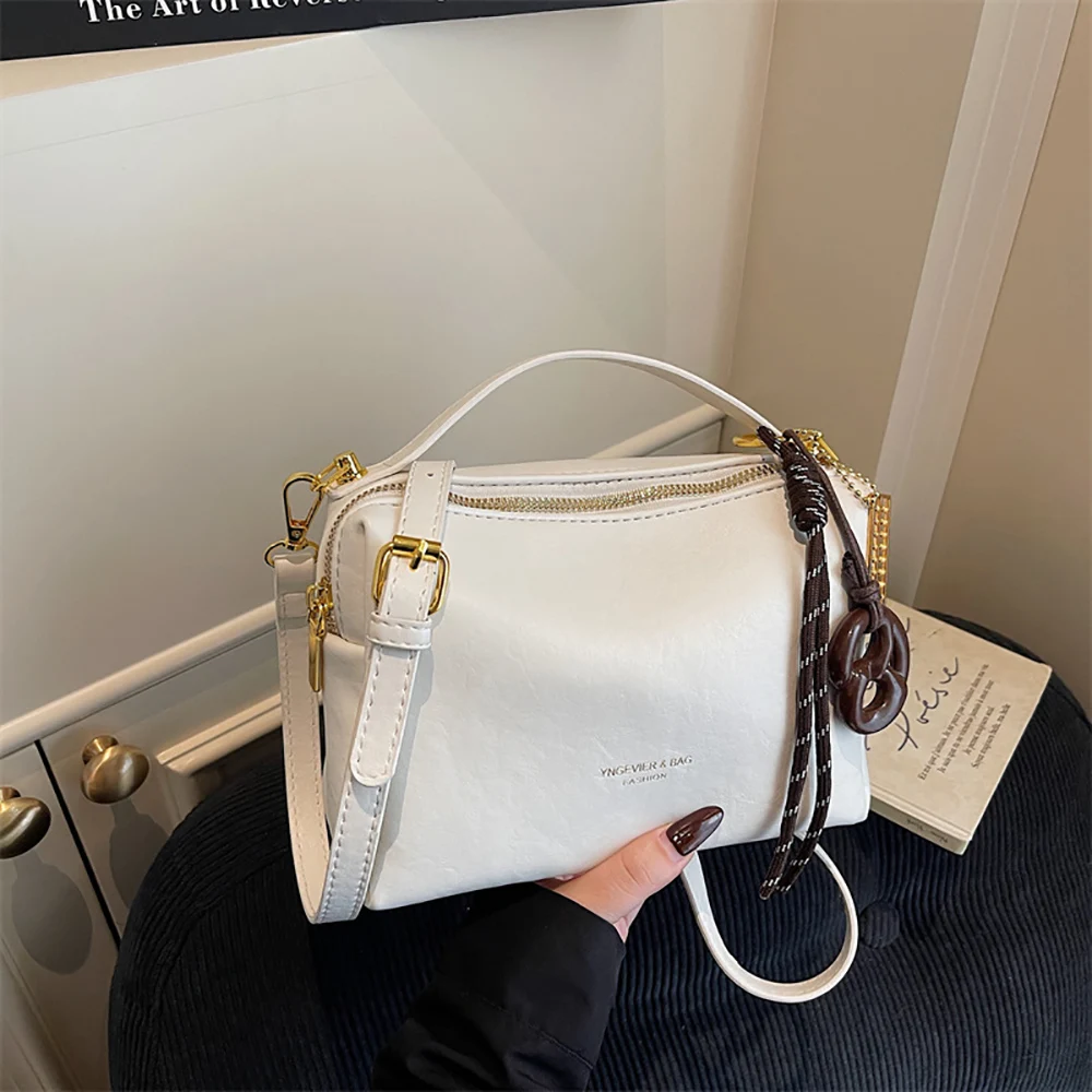 

2026, весенняя новая квадратная сумка через плечо, женские высококачественные однотонные трендовые сумки-мессенджеры, мягкие повседневные универсальные сумки