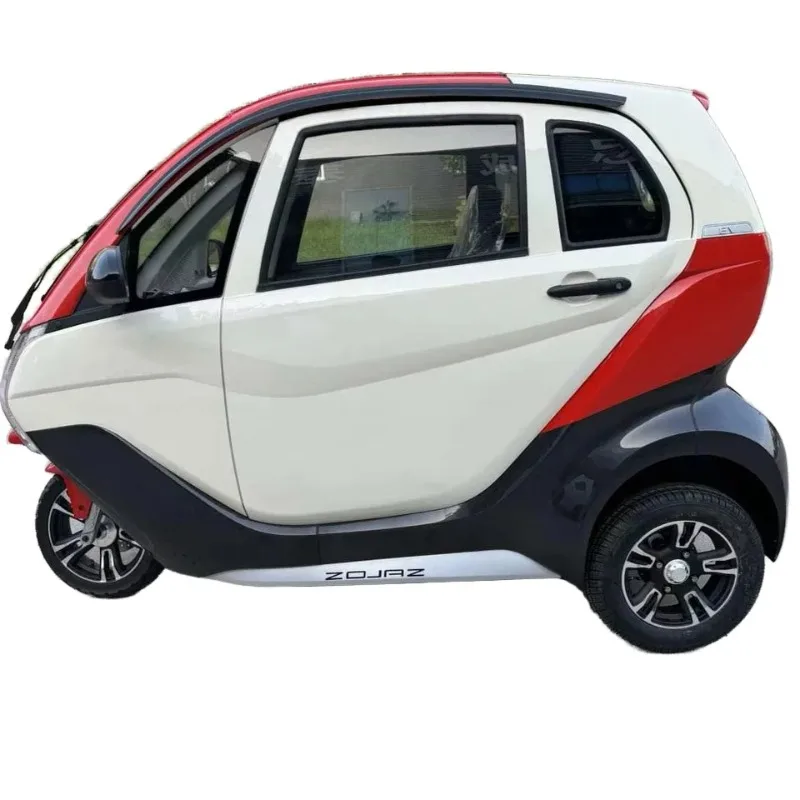 2024 European Market Cheap Electric Tricycle 3 Wheels 2door Car Ev Car Electric Scooter With Cabin