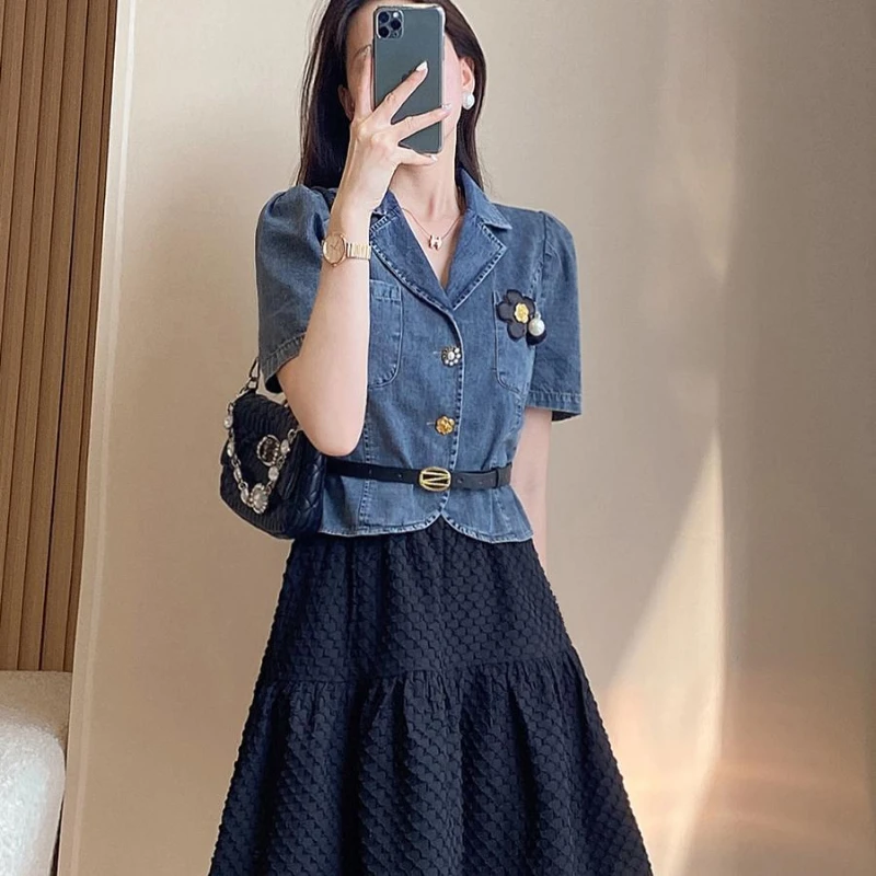 In the Summer of 2023, the Whole Set Will Match with Women's Fashion Two-piece New Denim Top A-line Skirt Casual Suit