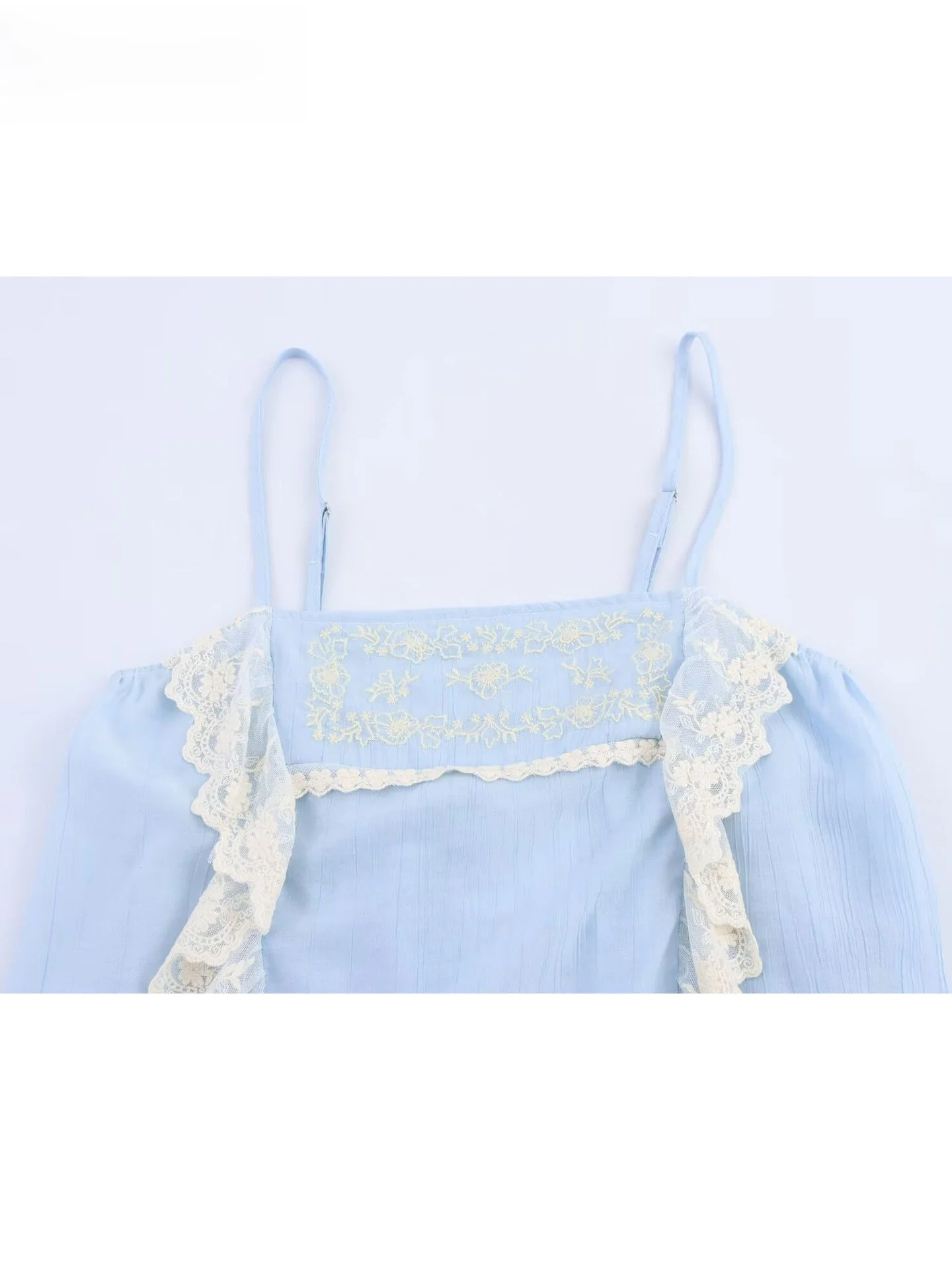 

ZAPRHA 2025 New Women's Lace Splicing Embroidered Strap Top Straight Ne Design Outerwear ort Length Faionable Vest