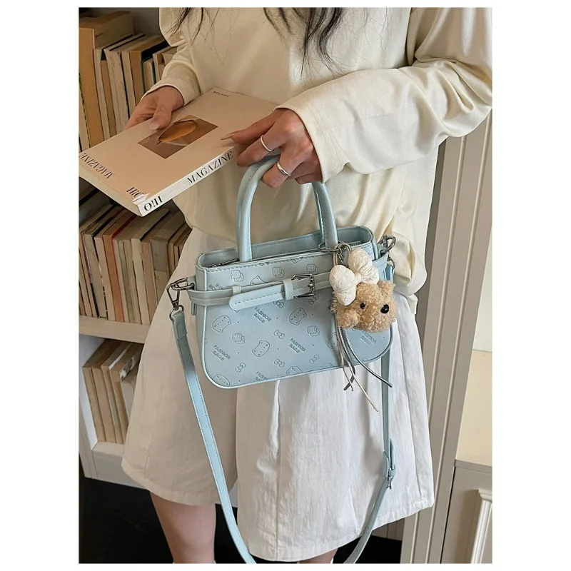 

High end minimalist armpit bag for women 2026 new fashionable baguette bag versatile handbag crossbody bag