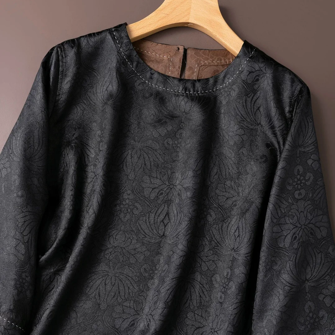Birdtree, 100% Real Silk Casual Tshirt, O-neck 3/4 Sleeve Tops, Women Xiangyunsha Loose Black Shirt, 2026 Autumn New T67615JF